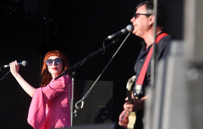 The Anchoress joins the Manic Street Preachers on stage in 2024. CREDIT: Gus Stewart/Redferns/Getty