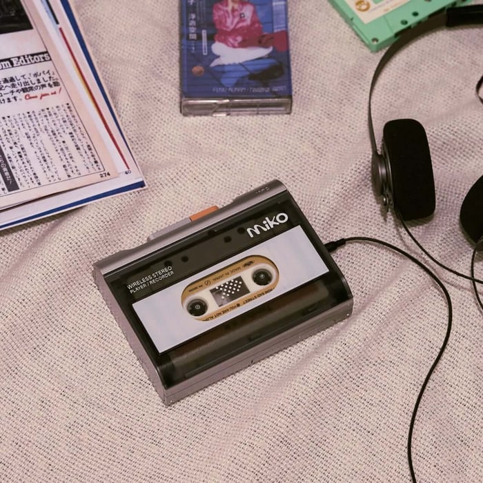 Miko cassette player detail