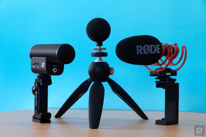 Shotgun Mic for Mobile Video Recording