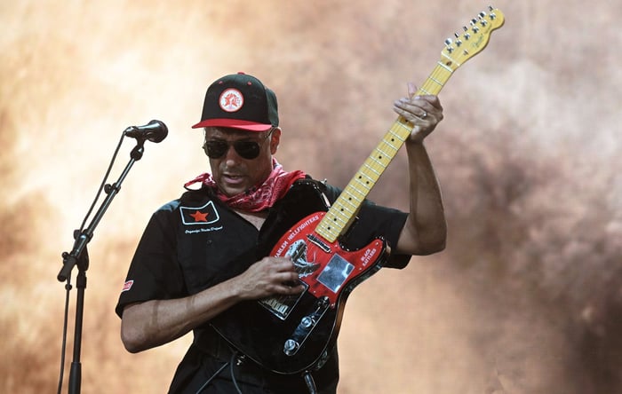 Tom Morello performing live at Pinkpop Festival