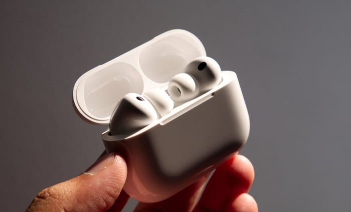 Apple AirPods Pro 3 charging case
