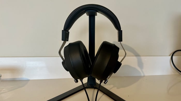 Elegant final assembly of DX3000CL headphones highlighting resin and fiberglass build