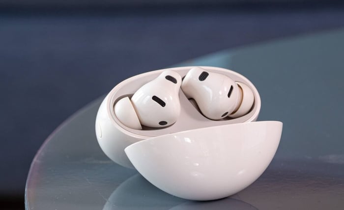 Huawei FreeBuds 7i with ANC and LDAC