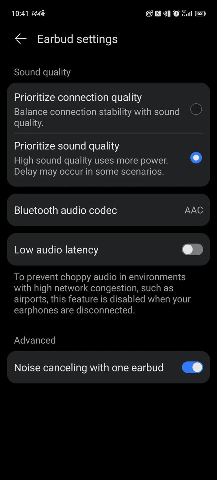 Earbud fit illustration