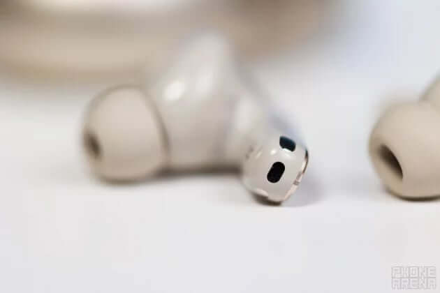 Front view of FreeBuds Pro 5