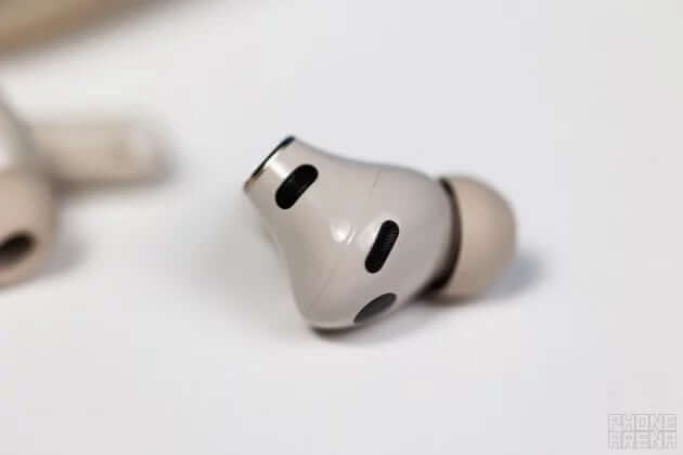 Charging case of FreeBuds Pro 5