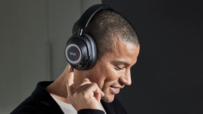 Mark Levinson No. 5909 headphones - luxury audio gear