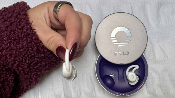 Ozlo Sleepbuds sleep data sensors