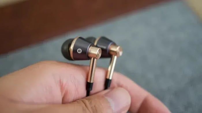 1More Triple Driver In-Ear