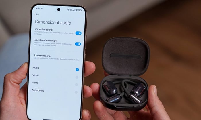 Xiaomi OpenWear Stereo Pro headphones with sleek design