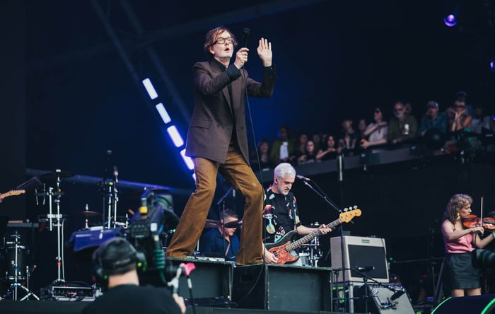 Jarvis Cocker performs with Pulp at Glastonbury 2025, photo by Andy Ford