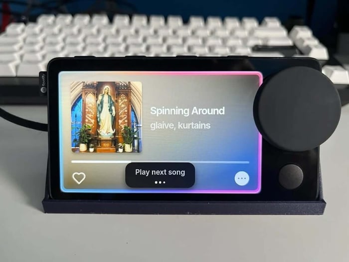 Spotify Car Thing hardware with Nocturne