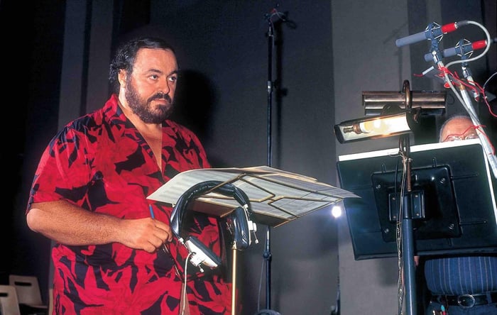 Pavarotti at DECCA