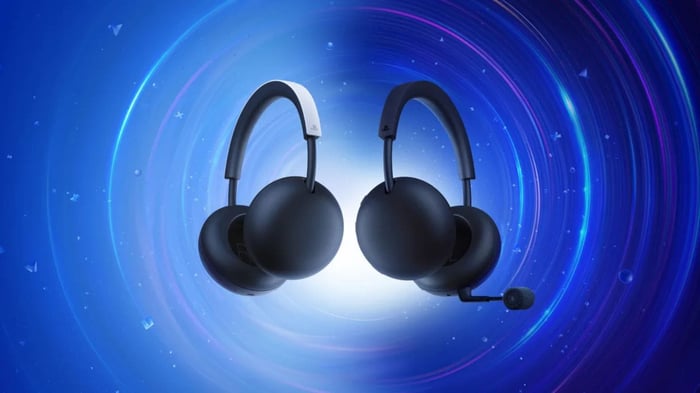 Sony PlayStation Pulse and Pulse Edge wireless gaming headsets