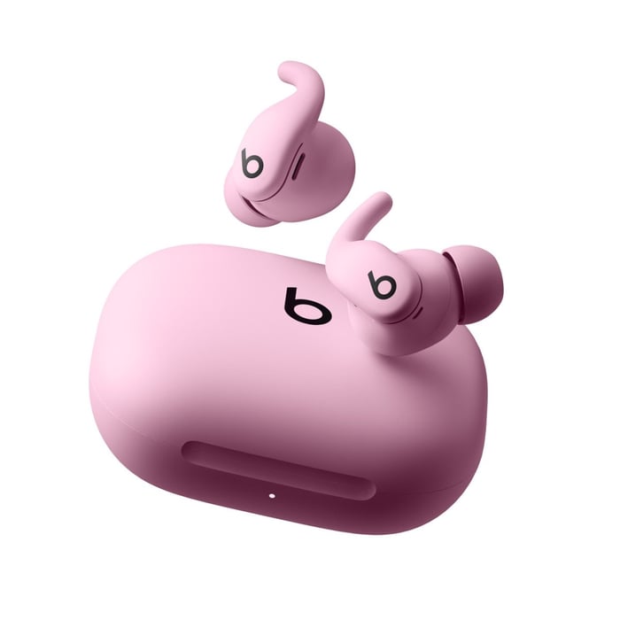 Powerbeats Fit charging case and earbuds detail