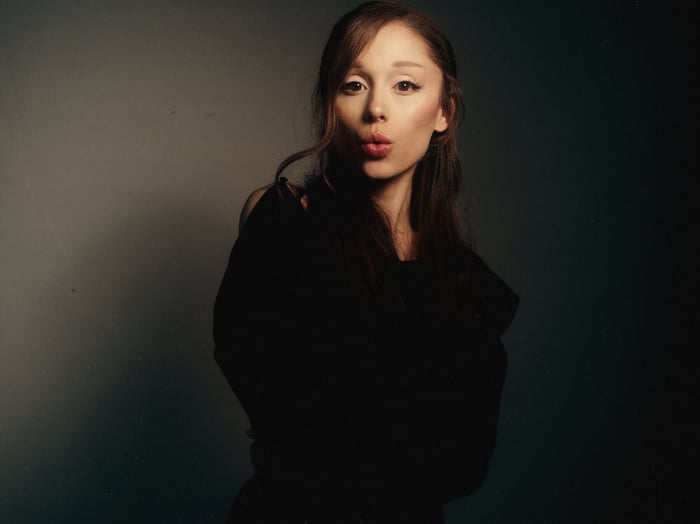 Ariana Grande portrait by Katia Temkin