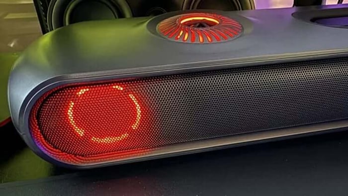 Wide soundstage and clarity make the Thunder Pro+ shine in gaming sessions