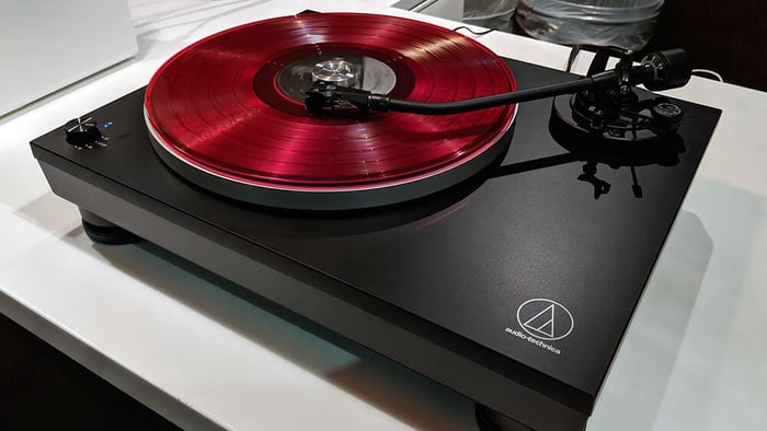 Upcoming vinyl players