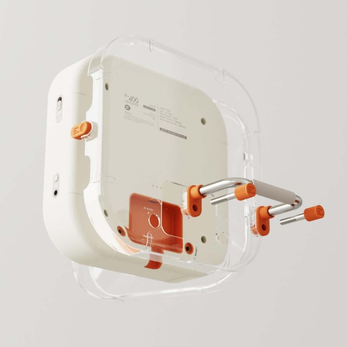 Rear and side details of the Syitren R400 design