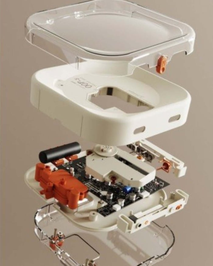 Syitren R400 shown from a taller perspective with its portable proportions