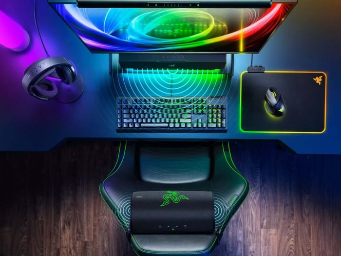 Razer Clio X used as part of a wider gaming speaker setup