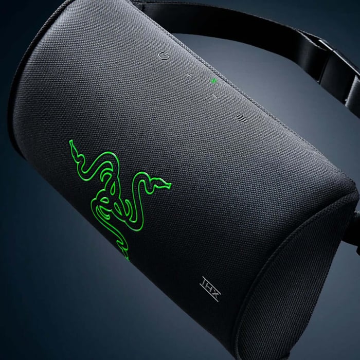 USB-C connection and power-focused design of the Razer Clio X
