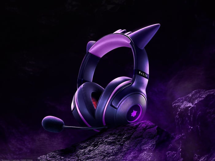 Final look at the Razer Kraken Kitty V2 Gengar Edition headset