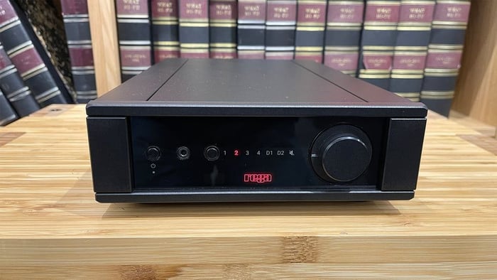 Rega Brio Mk7 vs Arcam A5