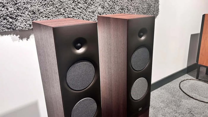 Revival Audio Sprint 4