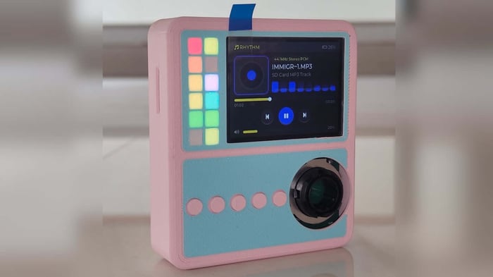 RHYTHM player showing its dual headphone output arrangement