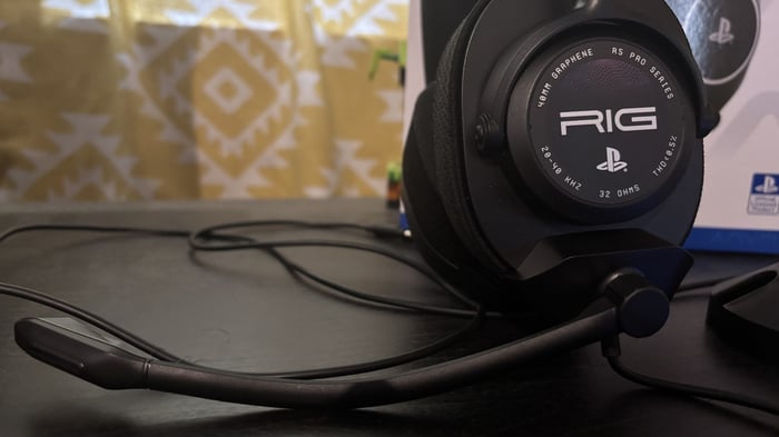 RIG R5 Spear Pro HS — budget gaming headset