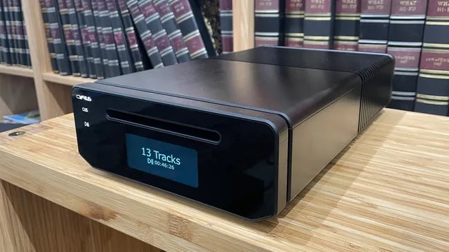 Cyrus 40 CD premium design matte aluminum and glass