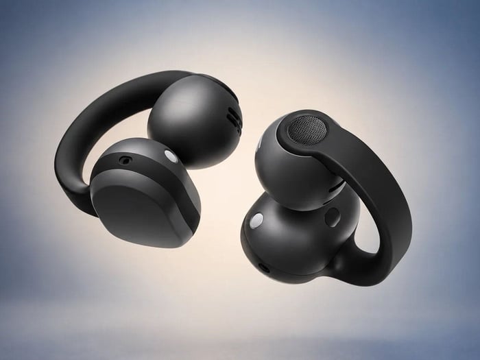 Samsung Galaxy Buds On showing the speaker and clip structure