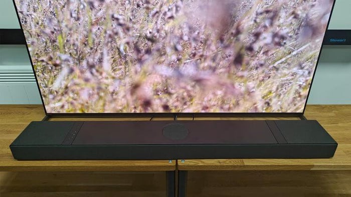 KEF XIO