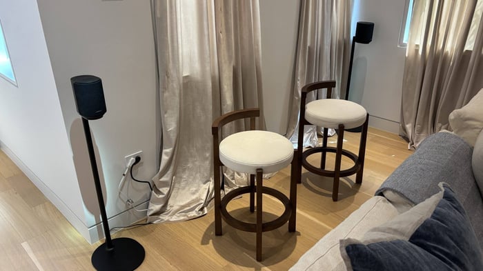 Lifestyle Ultra offers minimalistic but effective connectivity.