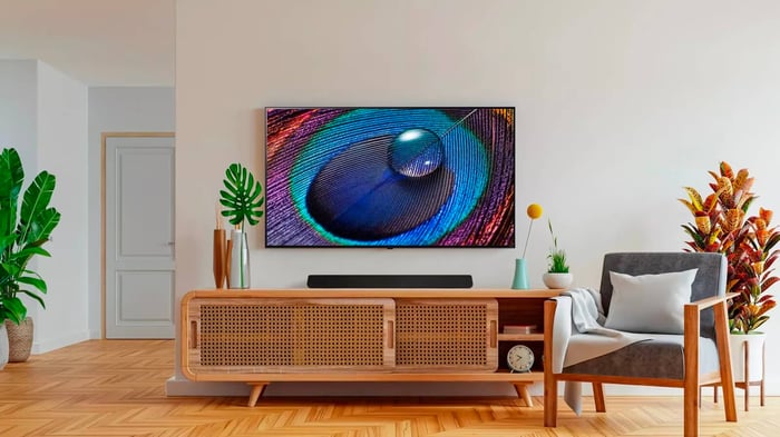 LG Eclair SE6S Soundbar - Compact and Compatible