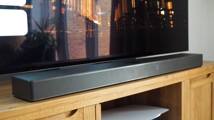 LG USC9S Soundbar - Designed for LG OLED Series