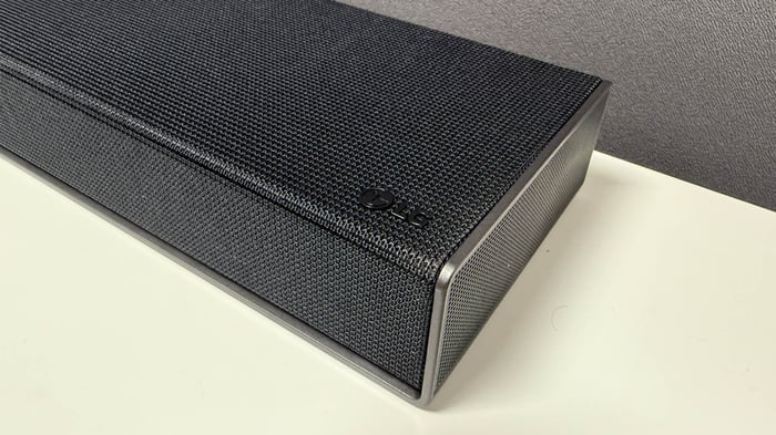 Closeup of LG Sound Suite H7 highlighting premium fabric and aluminum build