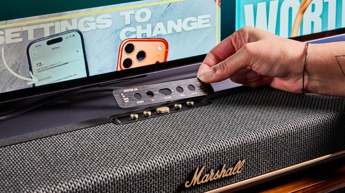 Marshall Heston 60 Stylish Look