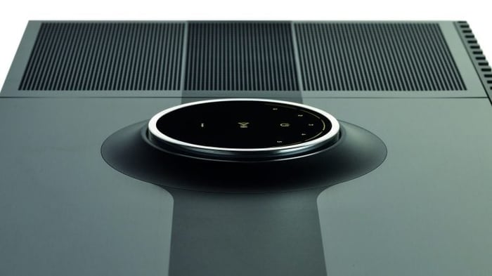 Focal Mu-so Hekla’s top panel blends form and function effortlessly.