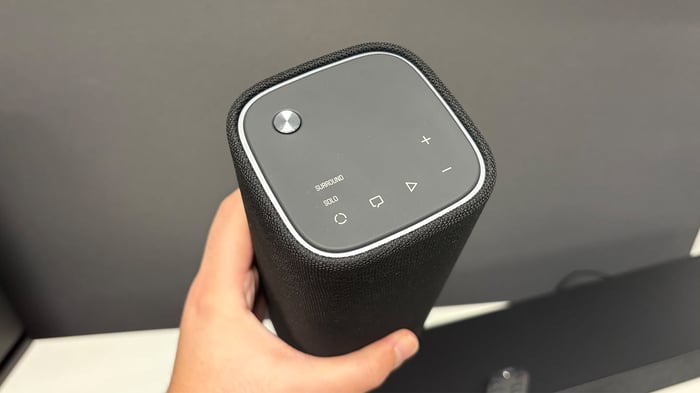 Experience cinematic sound and rich bass with Yamaha True X Surround 90A.