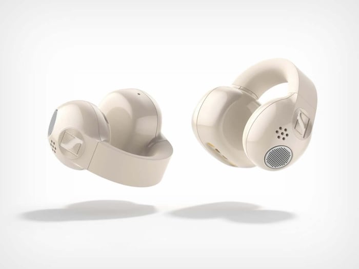 Image showing the earbuds' ergonomic and lightweight build