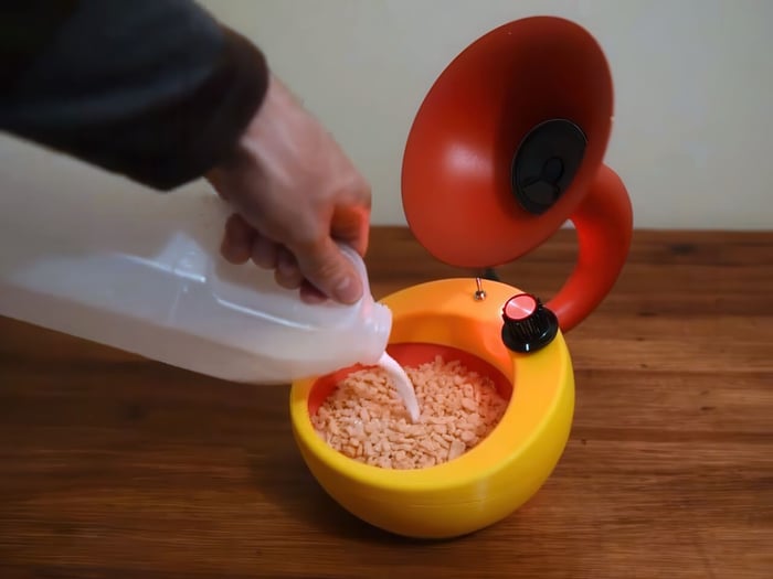Top view of the unusual cereal bowl and its horn-shaped speaker