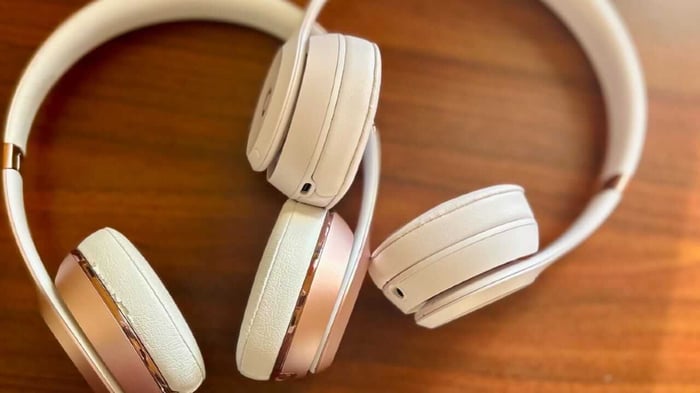 Beats Solo 4 Design