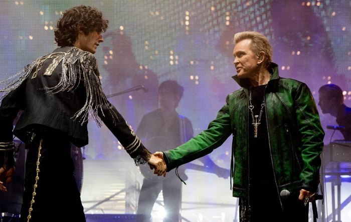 Sombr and Billy Idol on stage at Coachella