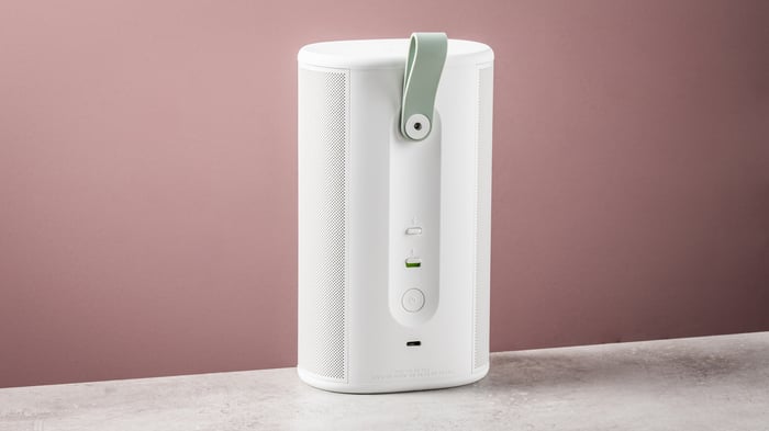 Sonos Play: sleek and ready for any adventure