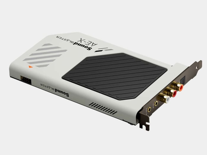 X-amp discrete amplifier architecture powers headphones up to 600 ohms effortlessly.