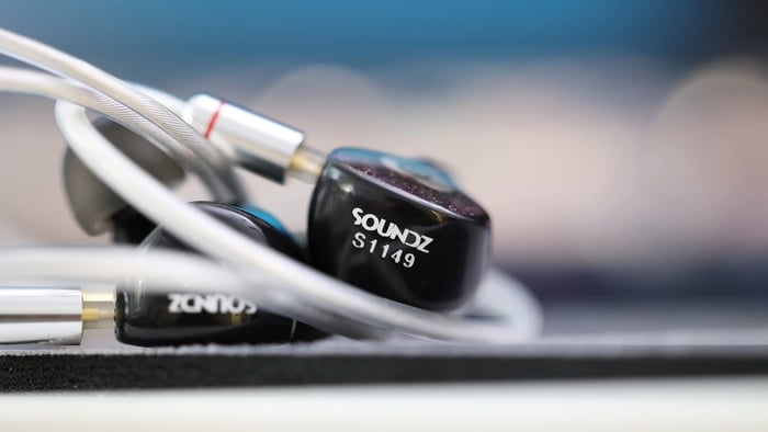 Soundz Flame holds its own against leading in-ear monitors.