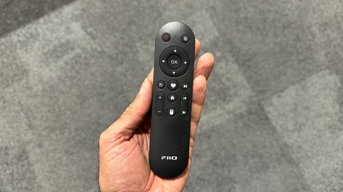 Comparing the S15’s sound with competitors reveals its weaknesses