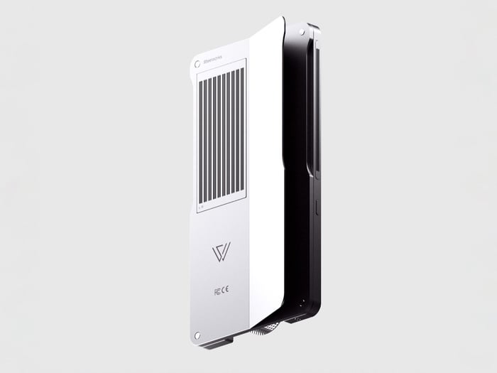 Slim profile of SW-1 music player